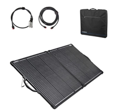 Solpanel med två vikbara sektioner, svart finish. Inkluderar svart väska och kablar för transport.